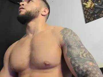 Stripchat Live Sex of vincent_carusso94