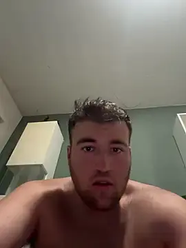 Stripchat Free Porn Cam of KinkyLovePublic