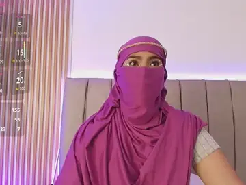 Stripchat Live Sex Cam of AaliyahShine