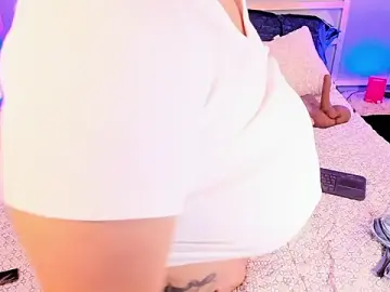 Stripchat Best Webcam of ThaliannaCollins_