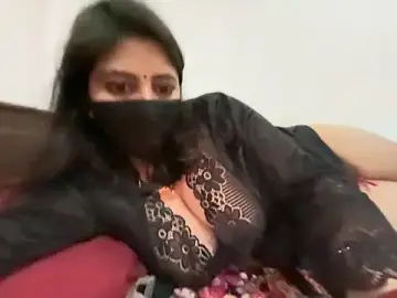 Stripchat Live Sex Cam of okbent