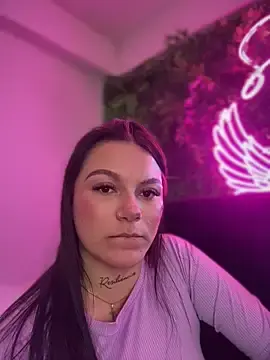 Stripchat Sex Cam of Megaan__More