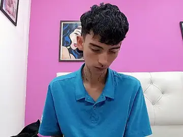 Stripchat Free Live Porn of ttimy_x_boy