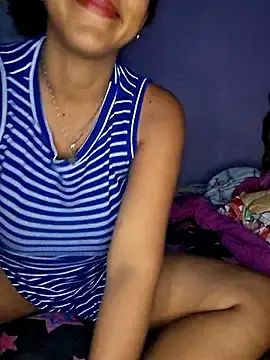 Stripchat Sex Cam of emily_fox01