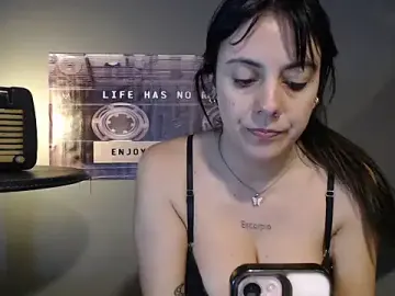 Stripchat Free Live Porn of Mickyta
