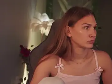 Stripchat Best live sex cam show of Sweet_Emilya