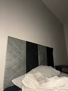 Stripchat Live Sex Cam of kendra_zz