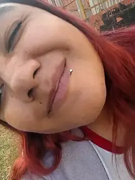 Stripchat Free Live Porn of lucyheart_8