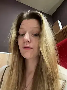 Stripchat Adult Webcam of MaryHiggins
