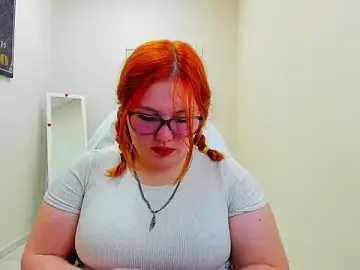 Stripchat Watch Live Sex Cams of Aillia-Rous