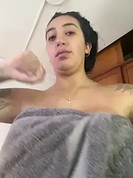 Stripchat Live Sex Cam of Hannahoff
