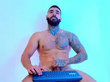 Stripchat Free Live Porn of silvano_torres