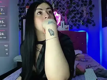 Stripchat Adult Webcams of Emmie_Hot