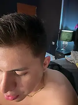 Stripchat Best live sex cam show of Niicky1_