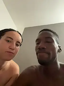 Stripchat Private Sex Chat of INTRUDERS20