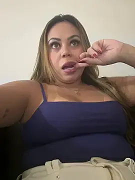Stripchat Best Webcam of lariic