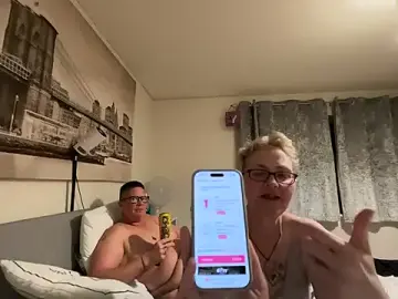 Stripchat Live Porn of Curvy-Jinx