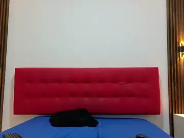 Stripchat Free Porn Cam of Dogerman_01