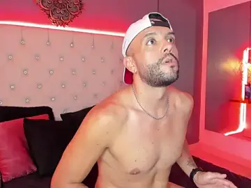 Stripchat Free Porn Cam of Lyam_Voss
