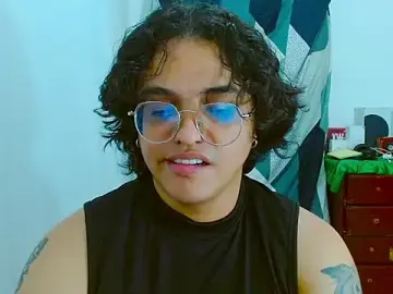 Stripchat Watch Live Sex Cams of Diane_exotic