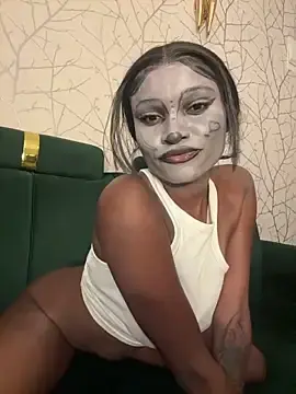 Stripchat Nude Webcam of Lil-shawrie