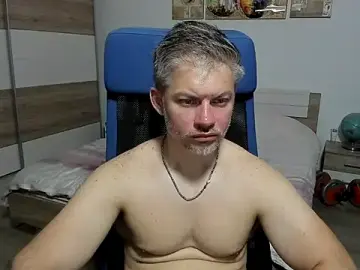Stripchat Live Porn of RobbyShawz