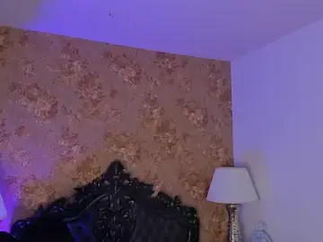 Stripchat Free Live Porn of alanna_blaze