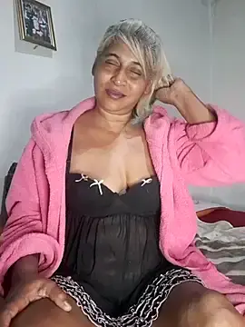 Stripchat Nude Webcam of Goodgirlsue_77