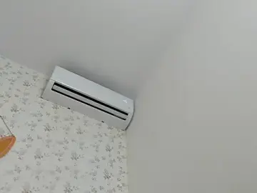 Stripchat Live Porn of skysaenz
