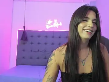 Stripchat Live Sex of CryBabyVelvet