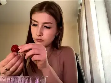 Stripchat Adult Webcam of Kitty_M0rphes