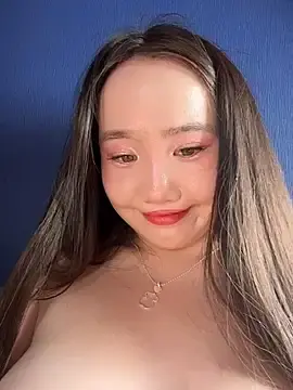 Stripchat Sex Cam of Asianpie_