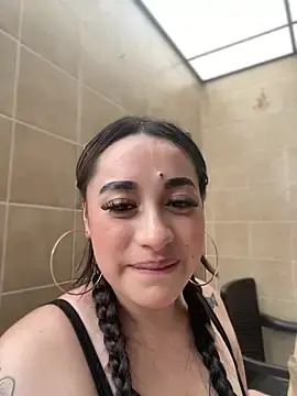 Stripchat Free Porn Cam of IvySanchez_Pinkk