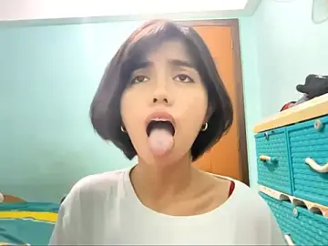 Stripchat Free Live Porn of YukikoSchaefers