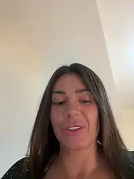 Stripchat Free Porn Cam of ultimate_PAWG