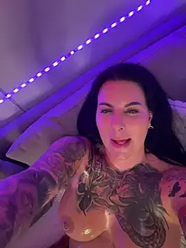 Stripchat Live Porn of InKed-Kathy