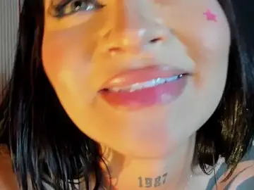 Stripchat Free Porn Cam of aitanarus
