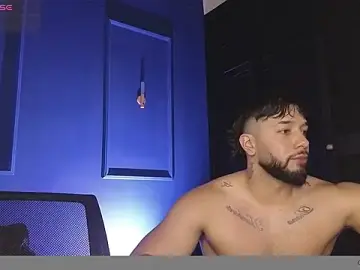 Stripchat Live Porn of Enzo_001