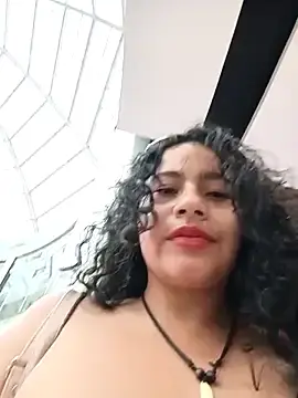 Stripchat Adult Webcam of Yaya_watson