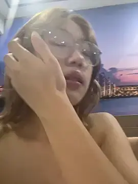 Stripchat Adult Webcams of yuer_your