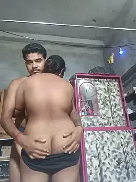 Stripchat Sex Cam of Fetish-Couple2