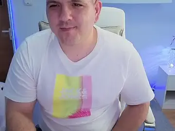 Stripchat Sex Cam of JasonJacks