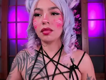 Stripchat Free Porn Cam of miss___abigail