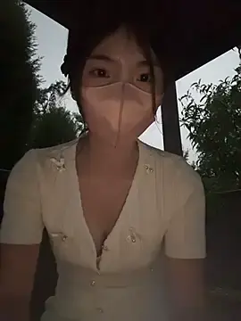 Stripchat Live Porn of gougou13