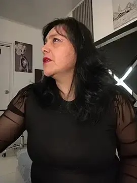 Stripchat Live Sex Cam of Natasha_miilf