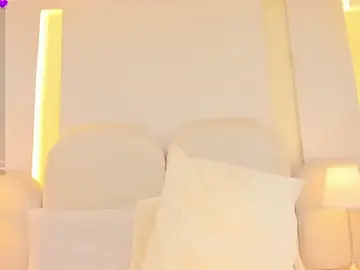 Stripchat Free Porn Cam of SalomeeBell