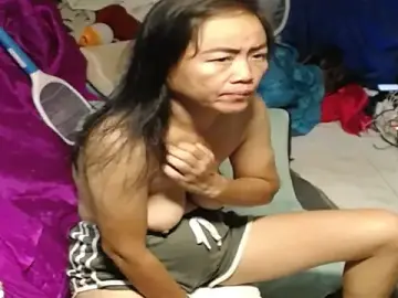 Stripchat Adult Webcam of 1CuteAndSexy69