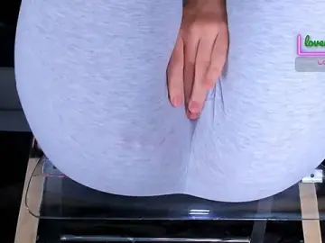 Stripchat Private Sex Chat of Cameltoe_squirt_inPants
