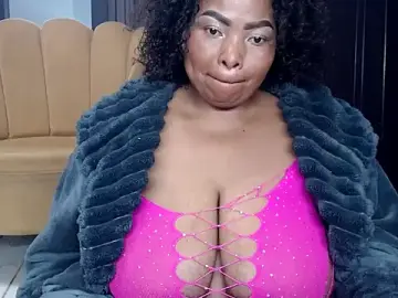 Stripchat Sex Cam of black_barbie4u