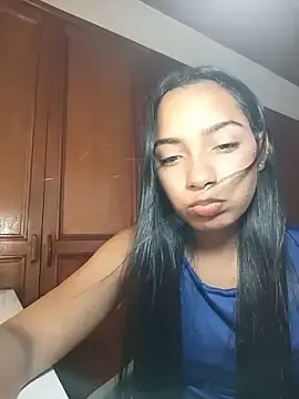 Stripchat Free Live Porn of Leilaplus0s